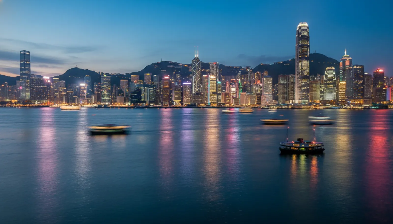 Hong Kong harbour skyline